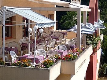 Logis Restaurant Du Pont 3*