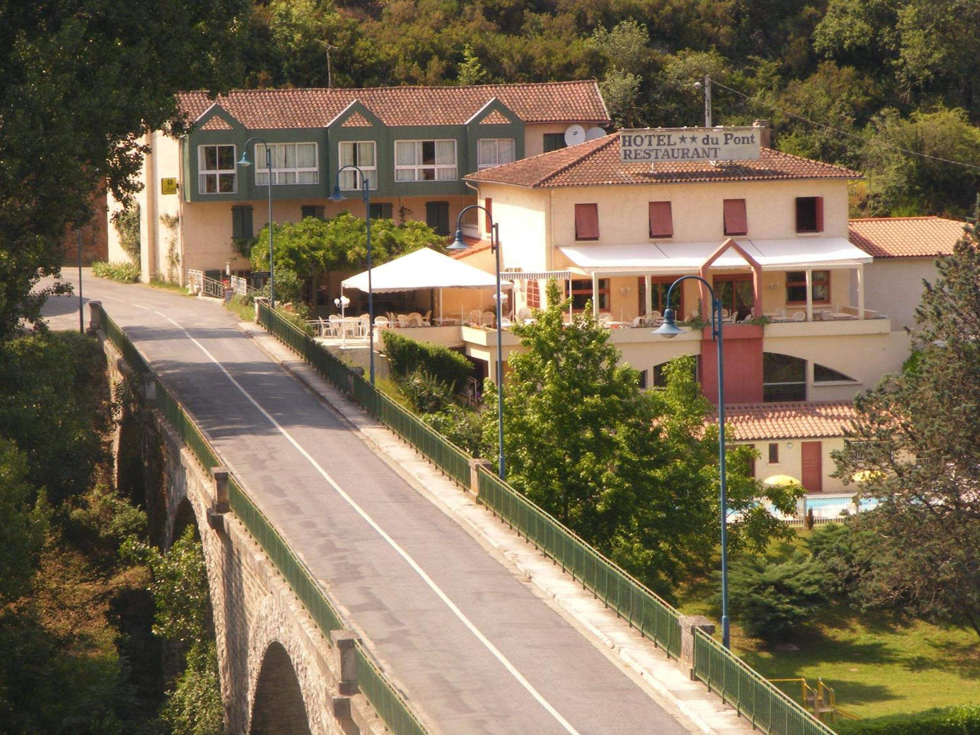 Hotel Logis Restaurant Du Pont